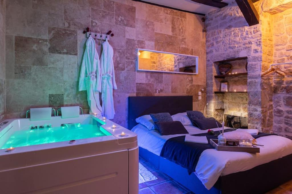 Bed & Spa - La Parenthese Topdestination-Dijon - Centre Ville - Classe 3 Etoiles Екстериор снимка